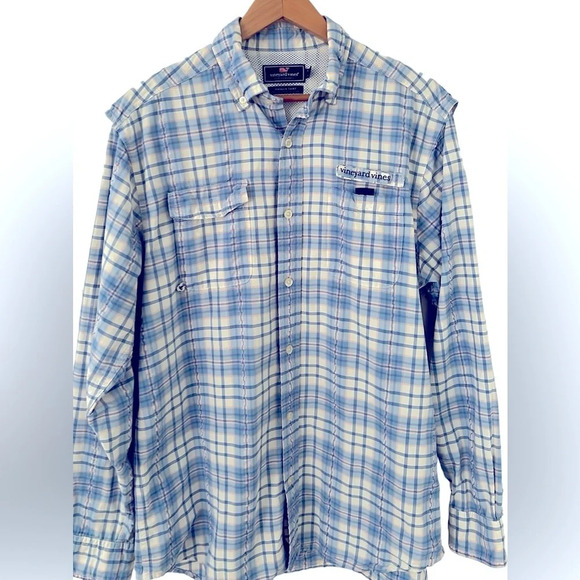 Vineyard Vines Performance Harbor Shirt. Size Medium - Picture 5 of 7